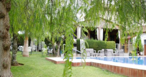 Hostal Al-Andalus, La Guijarrosa